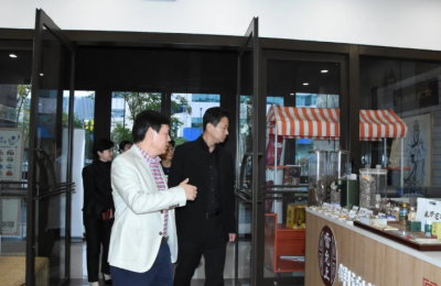 共话中医药发展 | 朝鲜开城高丽人参会社中国总代表一行到访上海国医馆